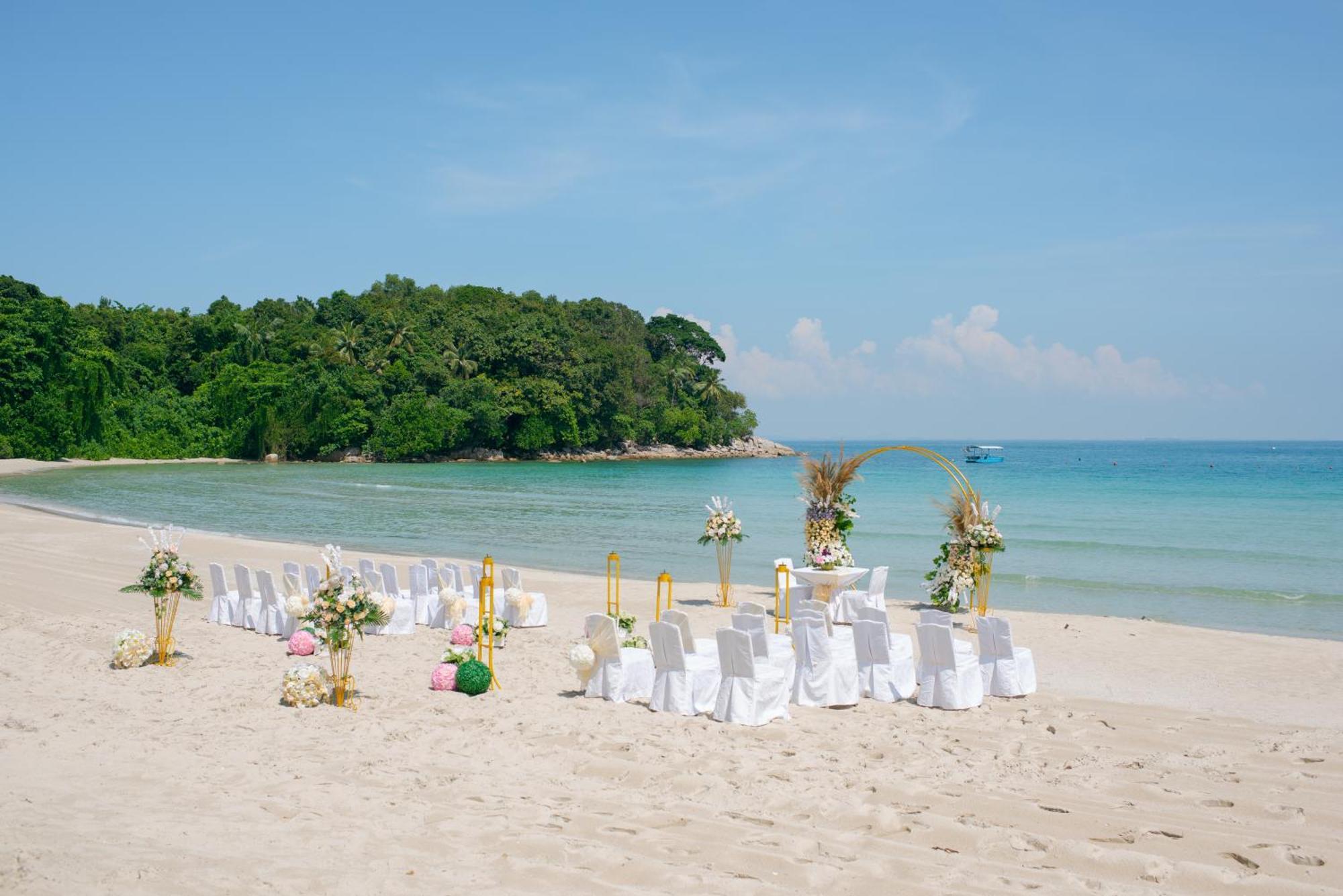 Nirwana Beach Club Лагой Экстерьер фото